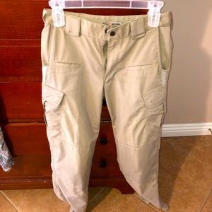 511 Tactical cargo pants 30x36 expansion waist- fits up to a 33/34 waist easily